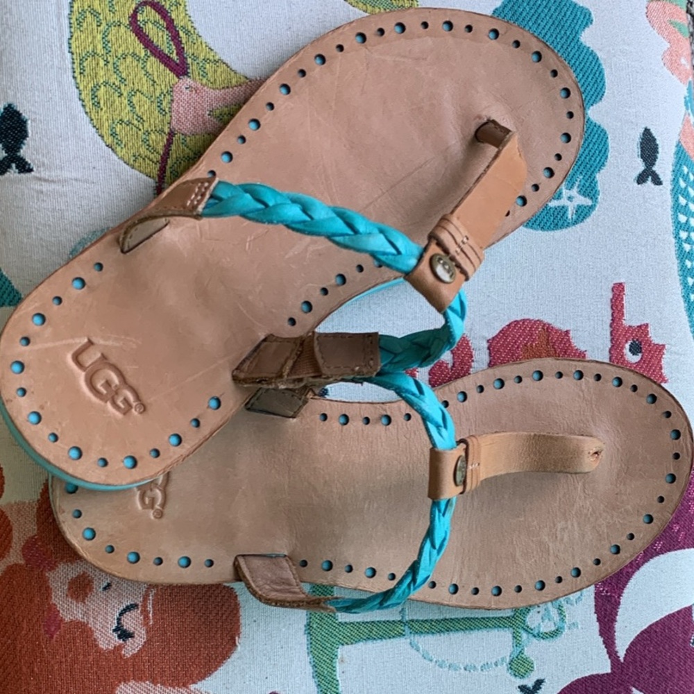 UGG Bria Sandal 🩴